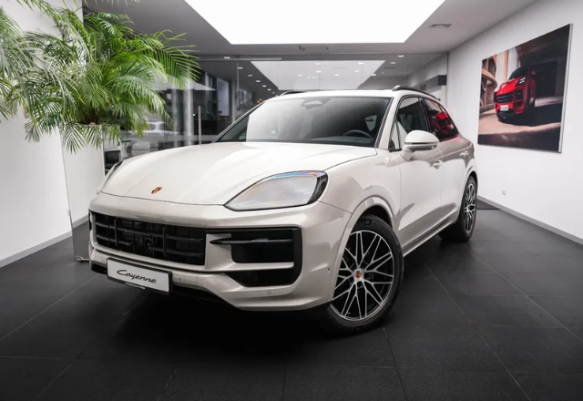 Porsche Cayenne Black Edition