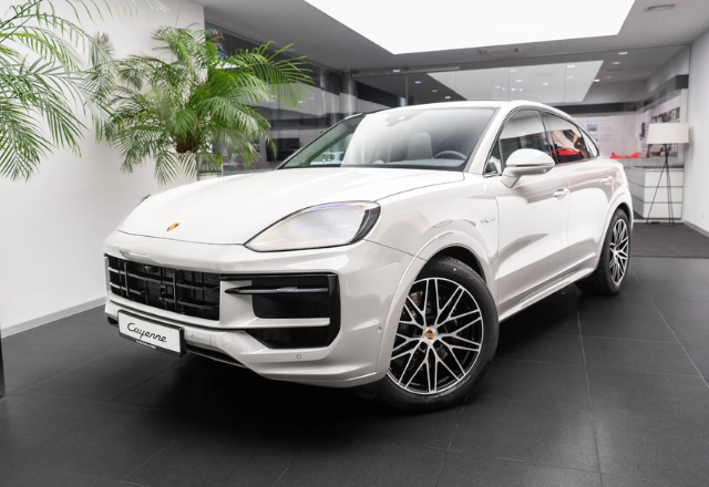 Porsche Cayenne S E-Hybrid Coupé Black Edition